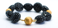 Bracelet - Stingray Beads (black) with gold plated magnetic clasp